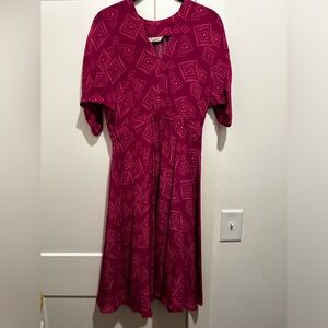Tucker NYC dress in EUC
